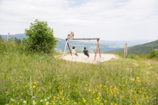 Ausflugsfreude88_c_Schischaukel_Moenichkirchen_Mariensee_GmbH