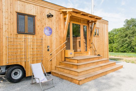 sonnentor-land-loft_schlafen-im-kraeutergarten_copysonnentor